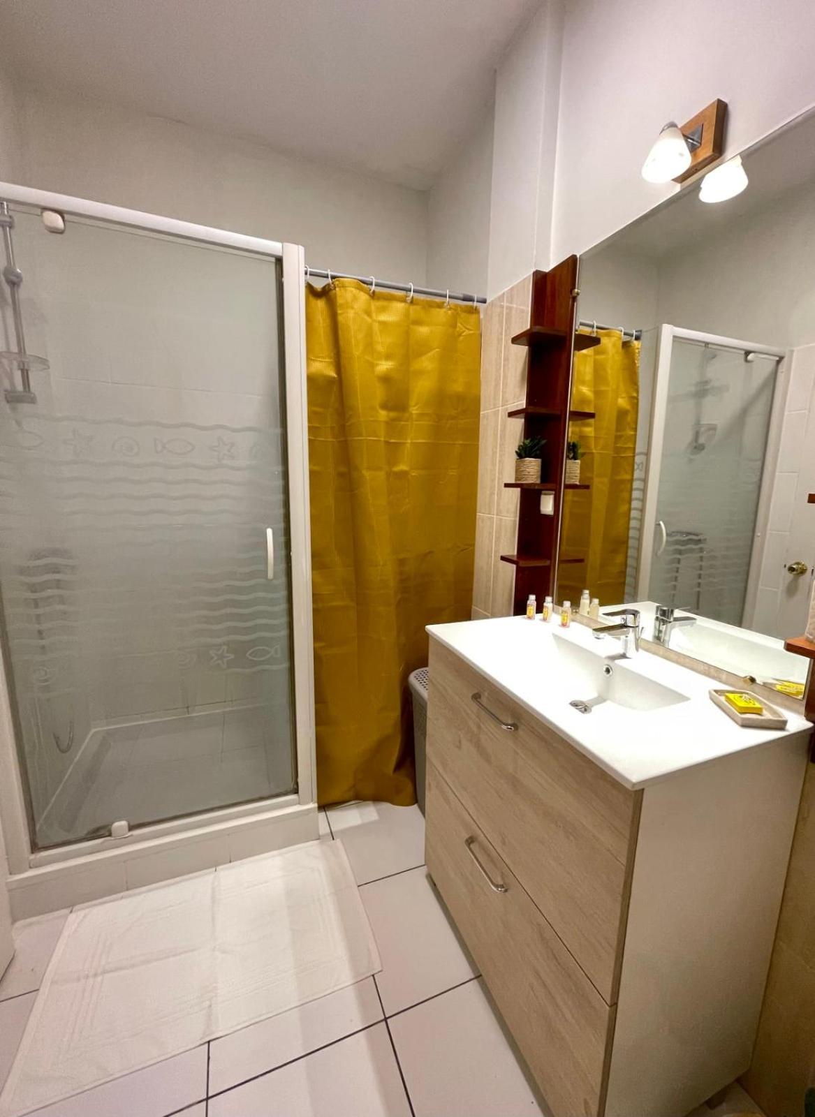 Studio Sunny - Pool - Wifi - Ac Papeete Papeete  Exterior photo